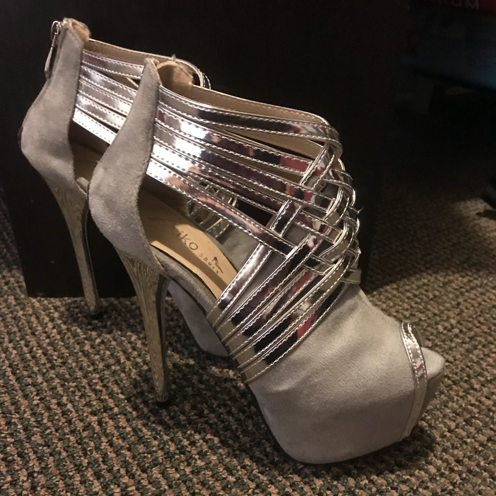 Aiko High Heels Size 5